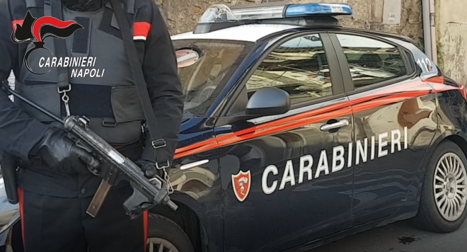 Fuga Dagli Arresti Domiciliari Inseguito Dai Carabinieri Si Schianta